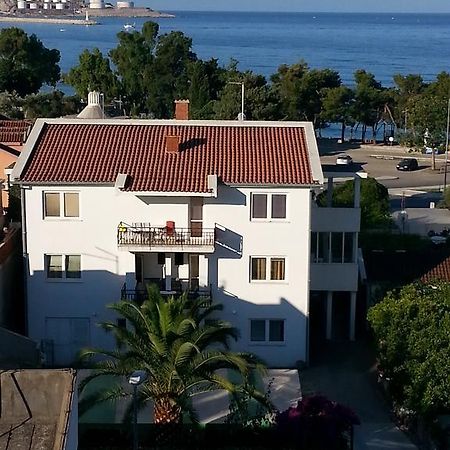 Apartments Stevo Nikocevic Bar Buitenkant foto