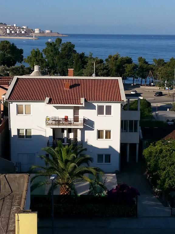 Apartments Stevo Nikocevic Bar Buitenkant foto