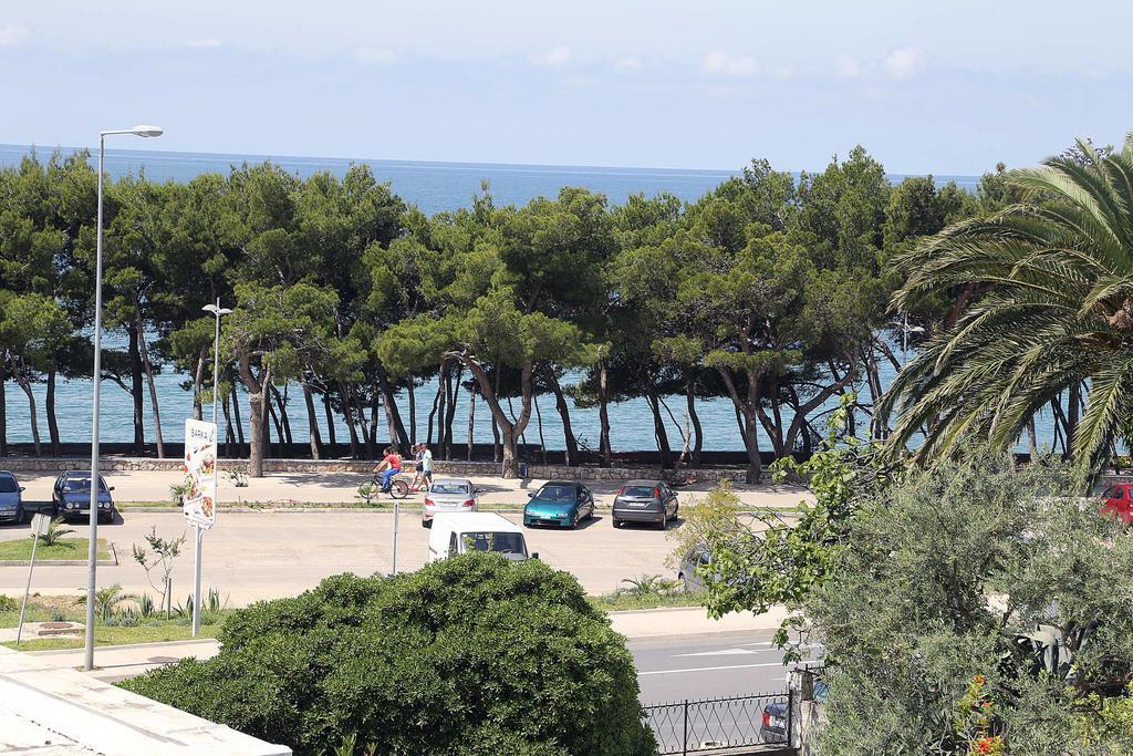 Apartments Stevo Nikocevic Bar Buitenkant foto